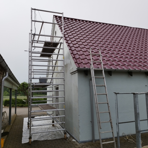 Ejendomsservice på Vestfyn med maling af lade og udendørs vedligehold