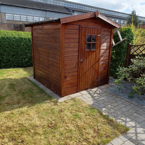 Viceværtservice med vedligeholdelse af træskur på Vestfyn